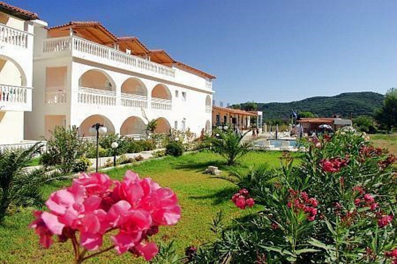 Hotel Plessas Palace Alykanas  Exteriér fotografie